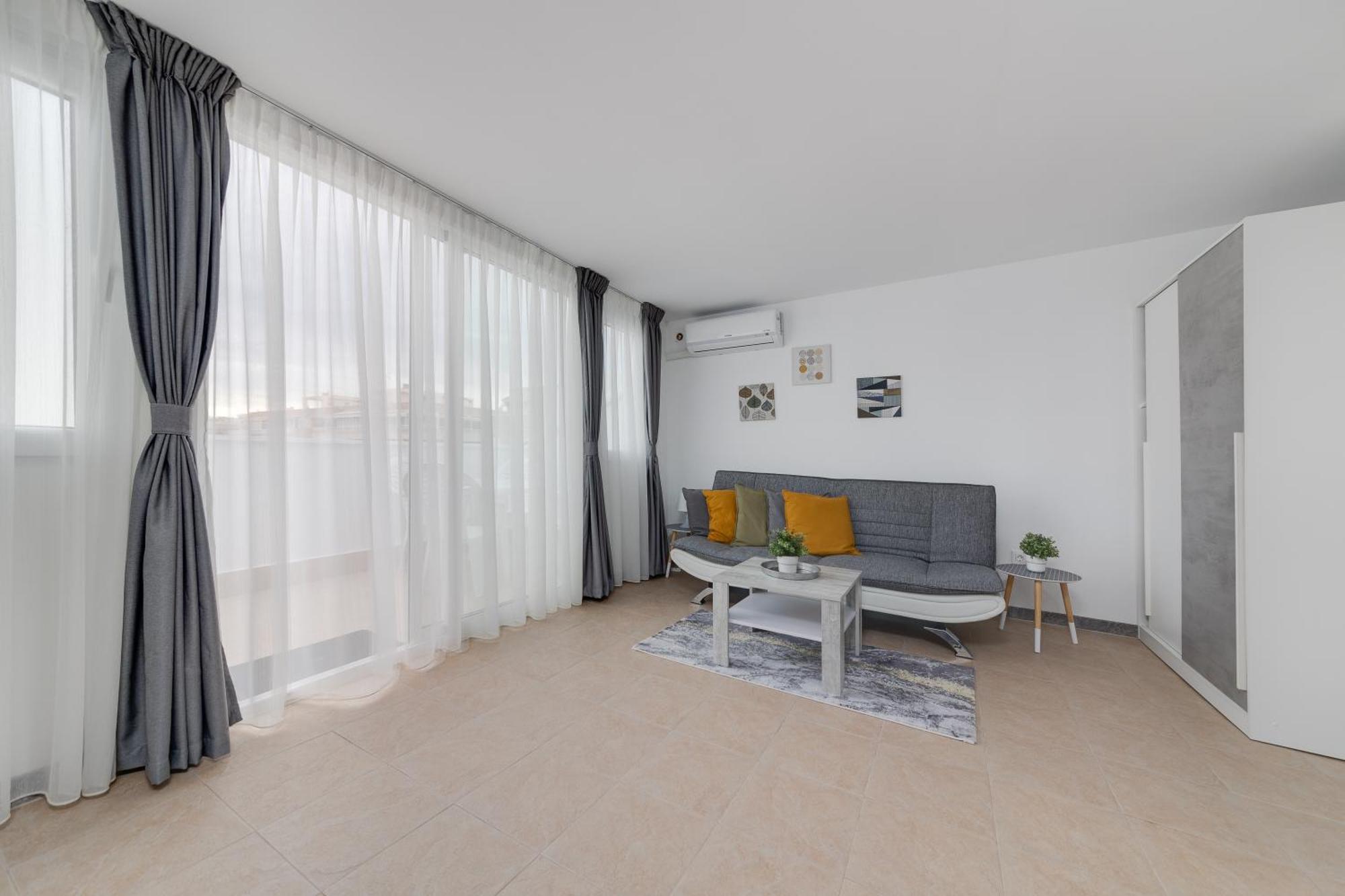 Cosy Apartment Near The Sea Torrevieja Exterior foto