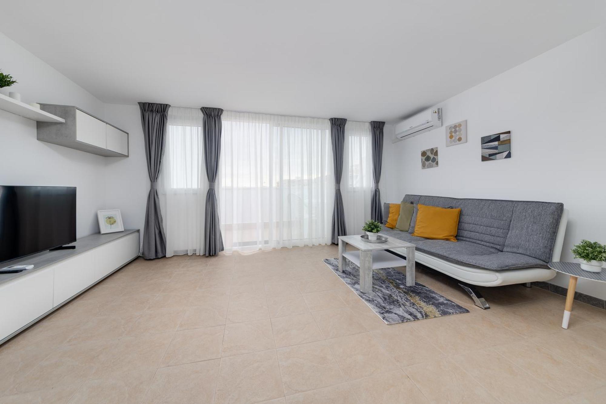 Cosy Apartment Near The Sea Torrevieja Exterior foto